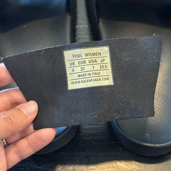 Authentic Balenciaga Black Pool Slides - Picture 7 of 8